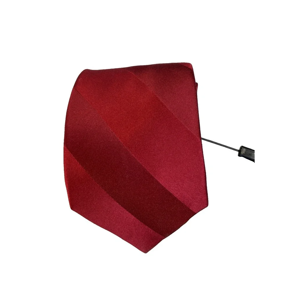 Stafford Men's Red Silk Striped Tie Classic Dressy Career Office Preppy Academia